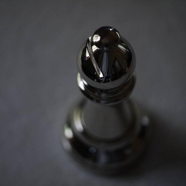 CHESS PUZZLE BISHOP